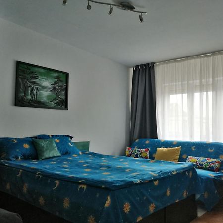 Jorali Apartment Орадеа Екстериор снимка