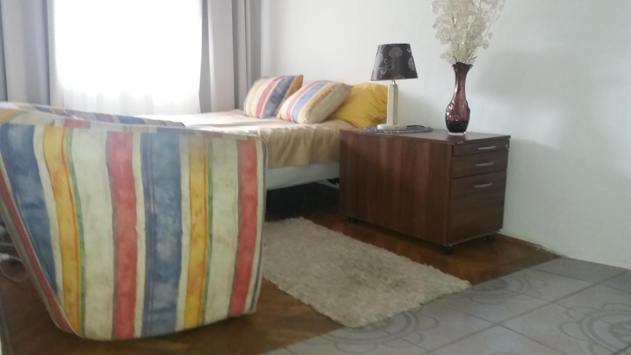 Jorali Apartment Орадеа Екстериор снимка