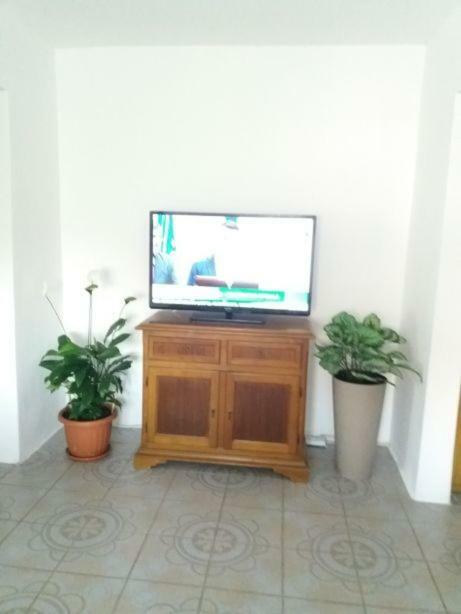 Jorali Apartment Орадеа Екстериор снимка